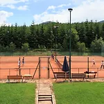 Отель Na Doline 4*